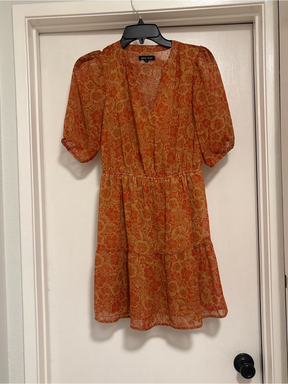 Wayf Orange Floral Midi Dress with Puff Sleeves